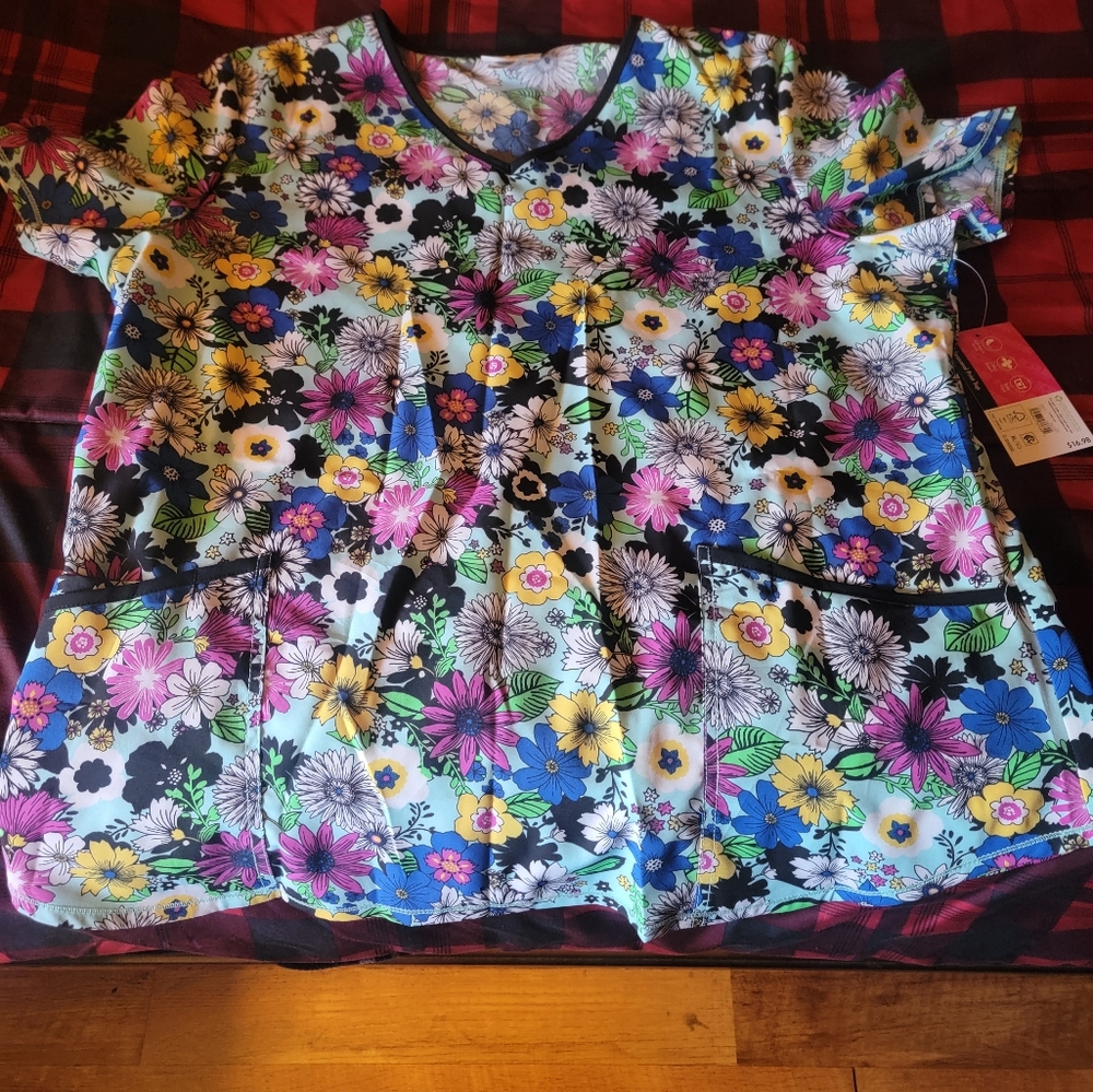 Ladys scrub top